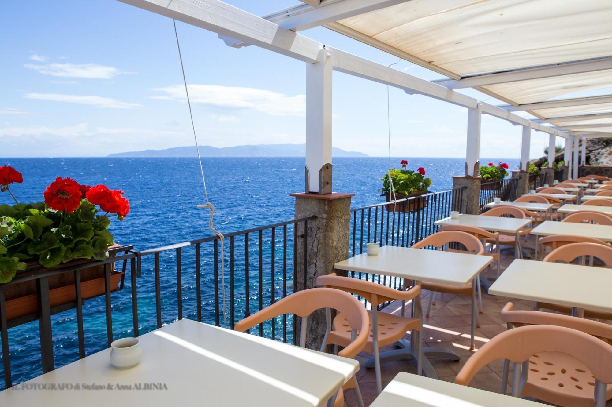 Hotel Saraceno Giglio Porto Buitenkant foto